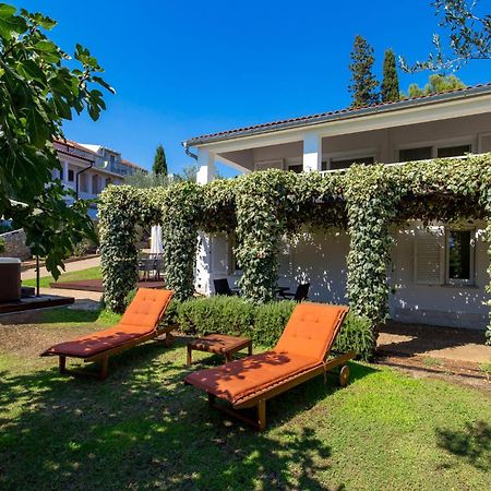 Nice Home In Krk With Kitchen Veglia Exterior foto